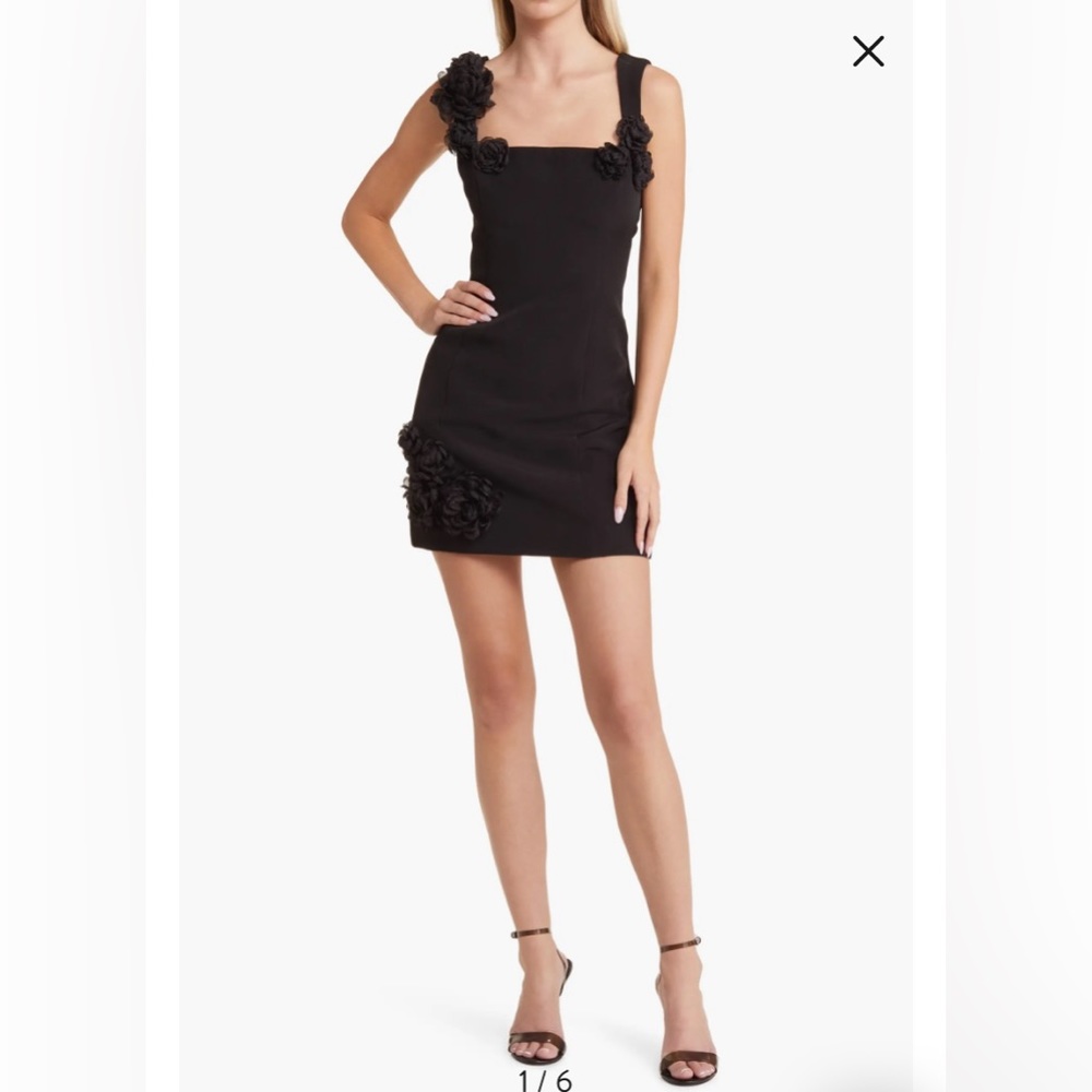 Elliatt Rosette Mini Dress